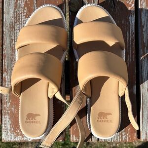 Sorel Women's Tan Sandals